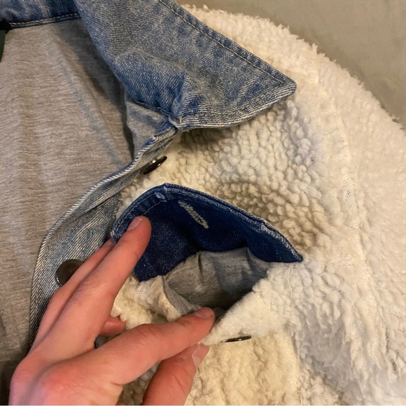 Size XS Denim/Fur Jacket - Picture 4 of 6